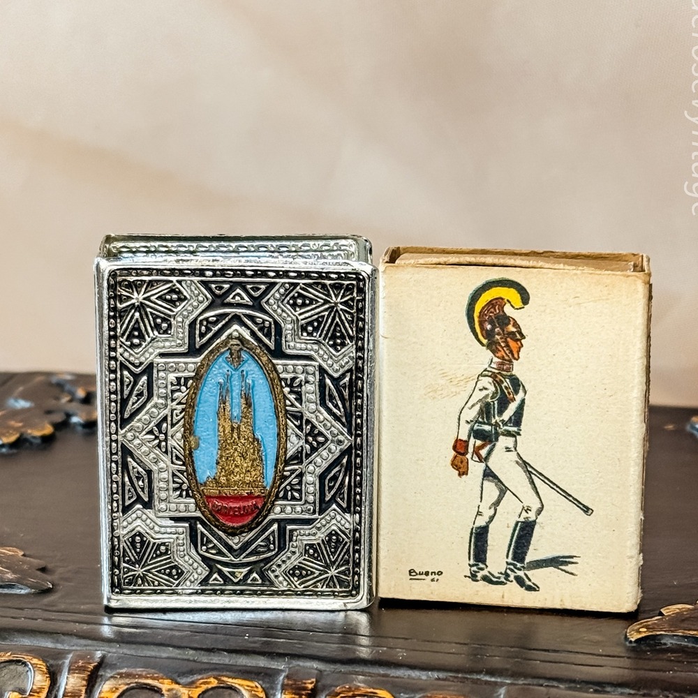 Silver‎ Plated Matchbox Holder featuring Sagrada Familia in Barcelona